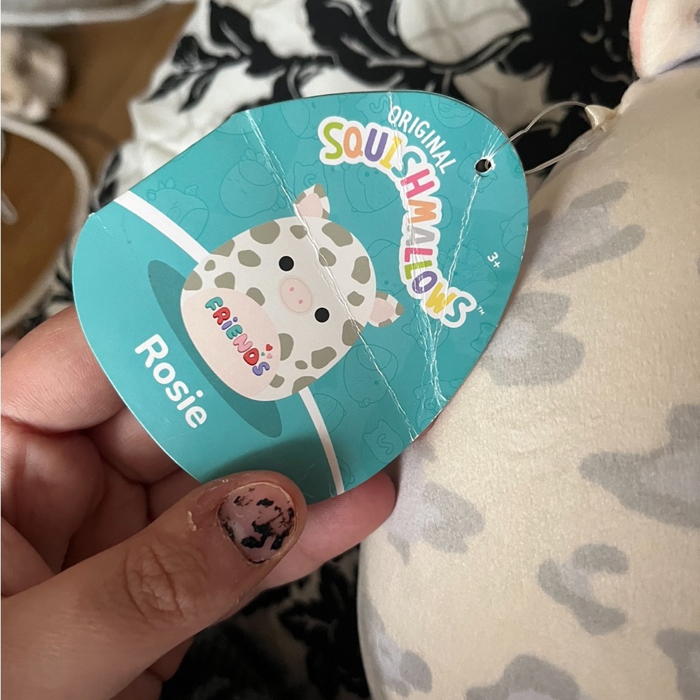 squishmellow - Picture 2 of 2